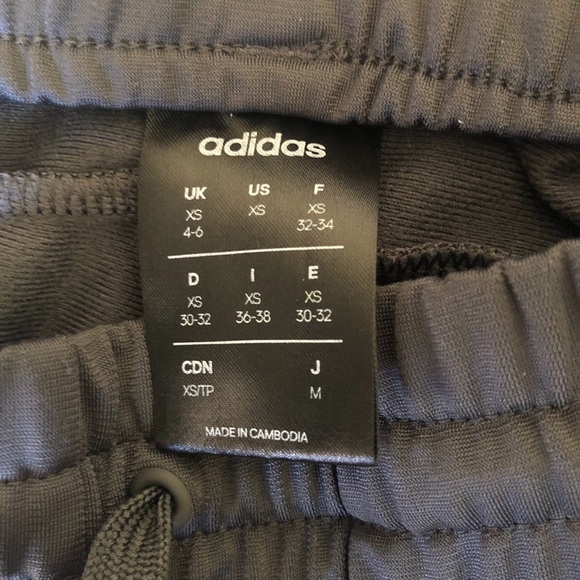 Adidas track sweat pants - Picture 2 of 2